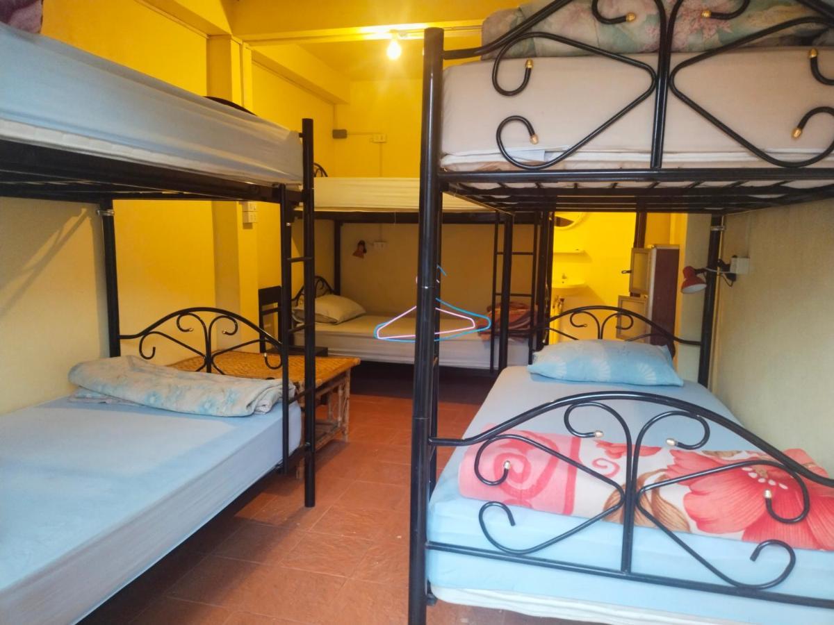 Pdv Guesthouse Muang Ngoi Luaran gambar