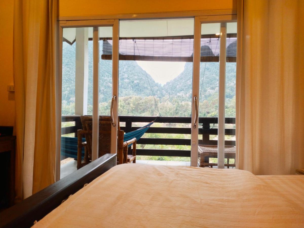 Pdv Guesthouse Muang Ngoi Luaran gambar