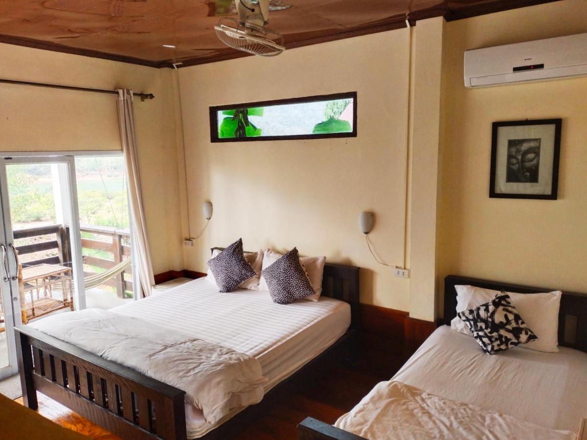 Pdv Guesthouse Muang Ngoi Luaran gambar