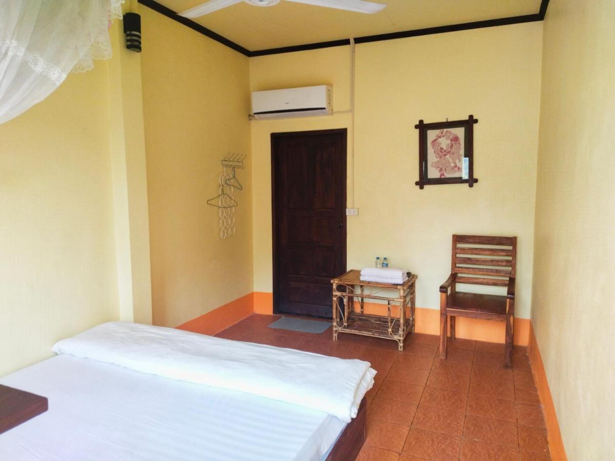 Pdv Guesthouse Muang Ngoi Luaran gambar